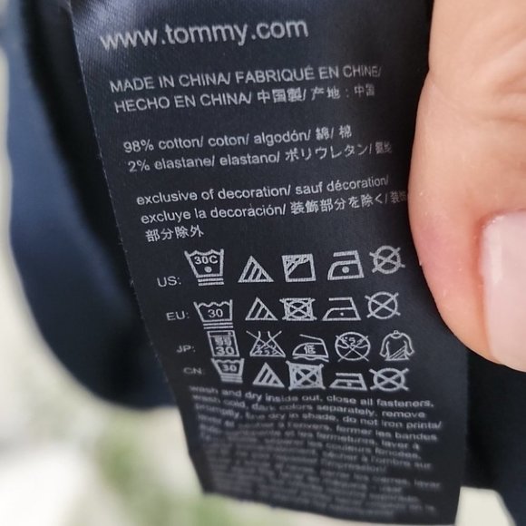 Tommy Hilfiger Navy NYC City Skiline Fit and Flare Sleeveless Mini Dress 4 (21) - Picture 10 of 11